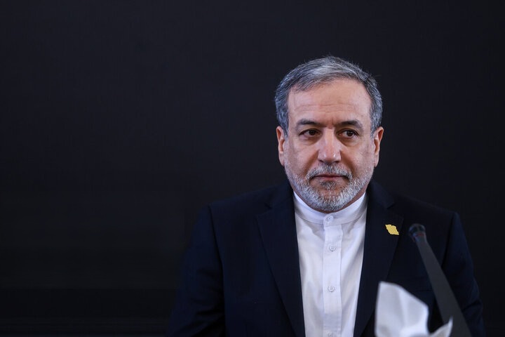 پیام تسلیت عراقچی در پی شهادت شهید آیت الله خامنه ای