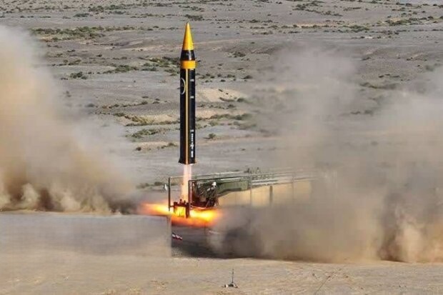 پرتاب موشکهای فوق سنگین خرمشهر ۴ به سرزمینهای اشغالی پرتاب موشکهای فوق سنگین خرمشهر ۴ به سرزمینهای اشغالی