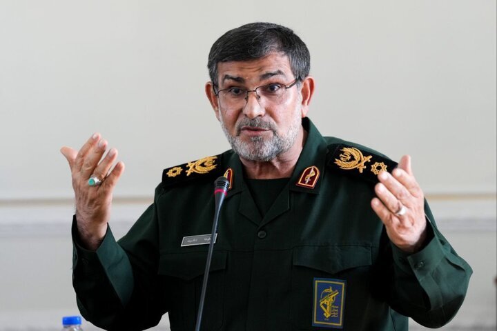 هیچ شناور مرتبط با متجاوزان حق عبور از تنگه هرمز ندارد