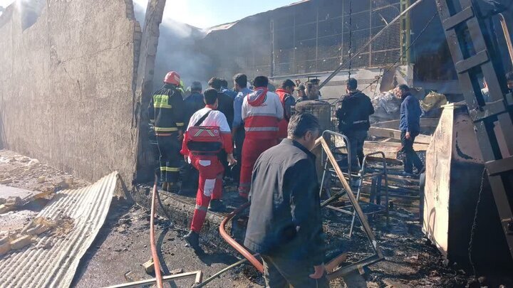 گزارش تکاندهنده هلال احمر از ابعاد فاجعهبار حملات به نقاط مختلف کشور گزارش تکاندهنده هلال احمر از ابعاد فاجعهبار حملات به نقاط مختلف کشور