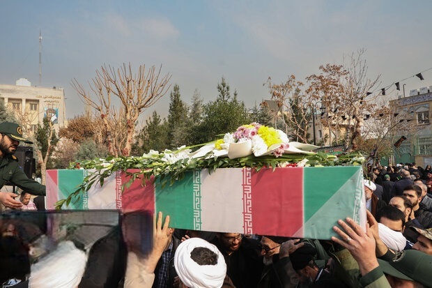 سردار حسنزاده: شهدای ناوشکن دنا چهارشننبه تشییع میشوند سردار حسنزاده: شهدای ناوشکن دنا چهارشننبه تشییع میشوند