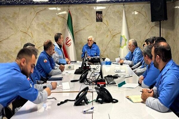 عارف: انسجام ملی و آمادگی عملیاتی مهمترین مؤلفه مقابله باتهدیدات است عارف: انسجام ملی و آمادگی عملیاتی مهمترین مؤلفه مقابله باتهدیدات است
