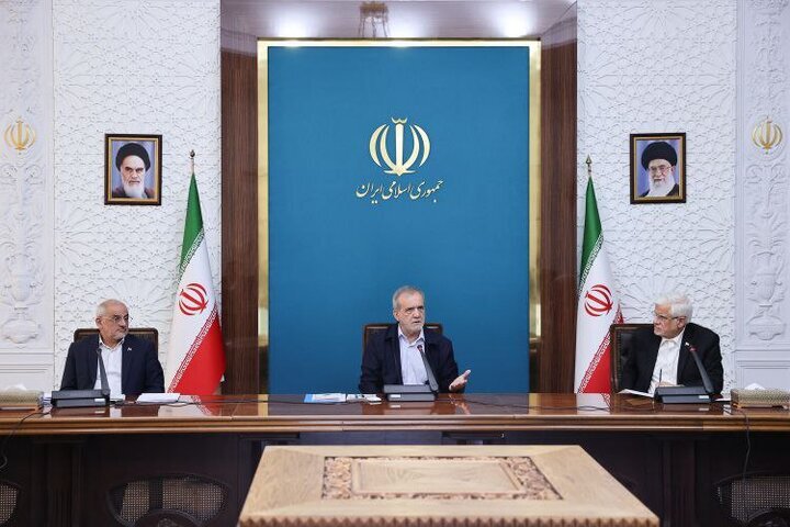 بخشی از نارضایتی مردم ناشی از عملکرد دستگاهها است بخشی از نارضایتی مردم ناشی از عملکرد دستگاهها است