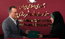 انتصابات پربحث فرزانه صادق/ سرپرست سازمان بنادر در‌ هنگام انفجار بندر رجایی، به عنوان مدیرعامل منصوب شد؟