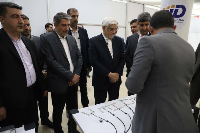 عارف: حمایت از نهادهای علمی و بهویژه بخش خصوصی راهبرد دولت چهاردهم است/نگاه دولت در سال جاری دستیابی به بازار ۳۰۰ میلیون نفری منطقه است عارف: حمایت از نهادهای علمی و بهویژه بخش خصوصی راهبرد دولت چهاردهم است/نگاه دولت در سال جاری دستیابی به بازار ۳۰۰ میلیون نفری منطقه است