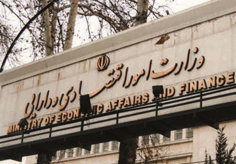 معرفی وزیر اقتصاد به تعویق افتاد معرفی وزیر اقتصاد به تعویق افتاد