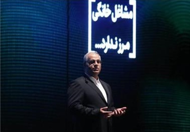 فعالیت بیش از ۲ میلیون نفر با مجوز مشاغل خانگی در کشور فعالیت بیش از ۲ میلیون نفر با مجوز مشاغل خانگی در کشور
