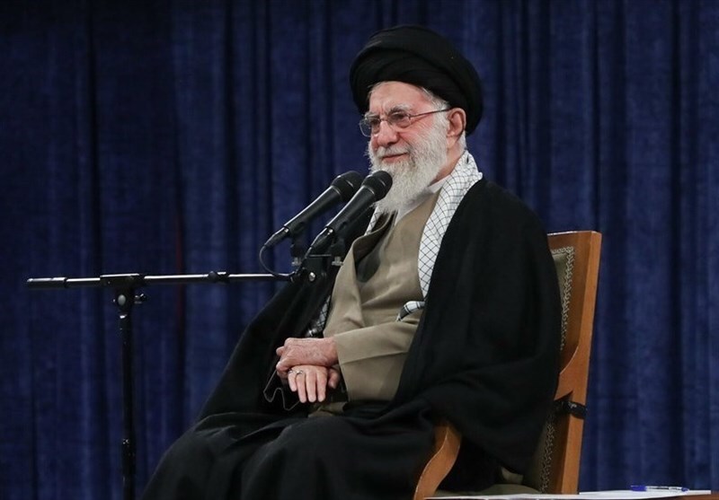 آغاز مراسم بزرگداشت شهید رئیسی با حضور امام خامنه‌ای