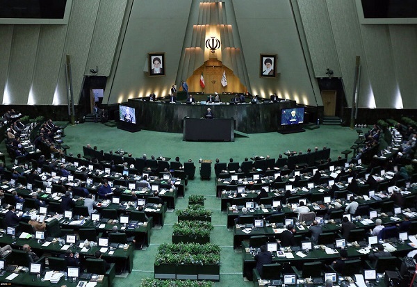 اهتمام مجلس برای حل مشکلات کامیون داران و التیماتوم به مسئولان