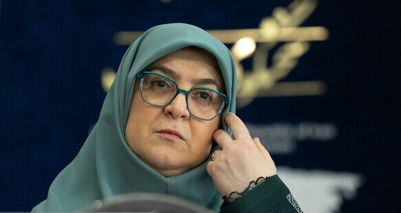 دولت اعتراض کامیونداران را به رسمیت میشناسد/ایران میز مذاکره را ترک نخواهد کرد دولت اعتراض کامیونداران را به رسمیت میشناسد/ایران میز مذاکره را ترک نخواهد کرد