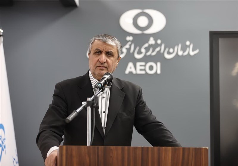 اسلامی: مسیر پیشرفت صنعت هستهای را با قدرت ادامه میدهیم اسلامی: مسیر پیشرفت صنعت هستهای را با قدرت ادامه میدهیم