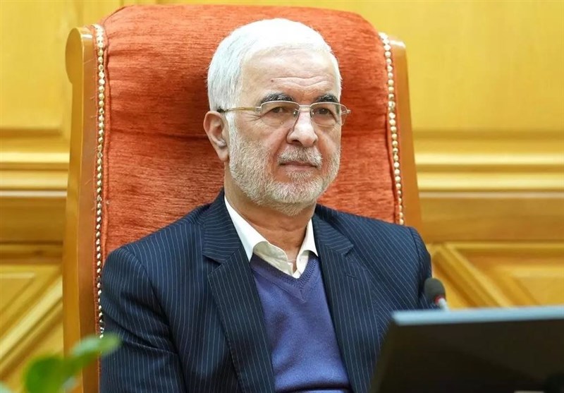 وزیر کشور: همه ارکان دولت در حال خدمت هستند وزیر کشور: همه ارکان دولت در حال خدمت هستند