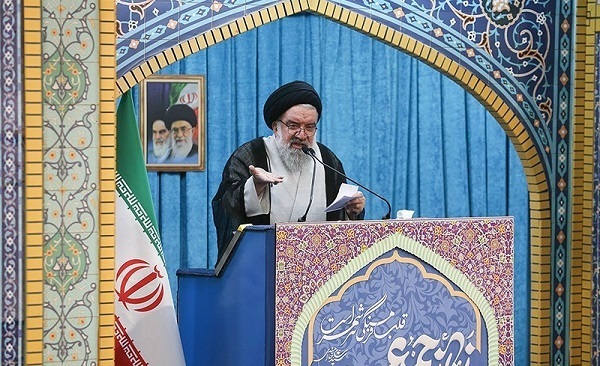 خاتمی: همه پایگاه‌های آمریکا در تیررس نیروهای مسلح ماست