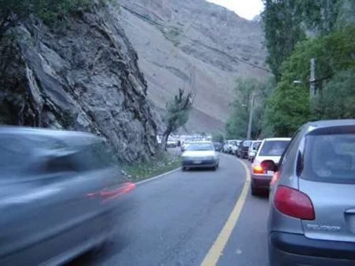 جاده چالوس از ساعت ۱۰ صبح دوطرفه میشود جاده چالوس از ساعت ۱۰ صبح دوطرفه میشود