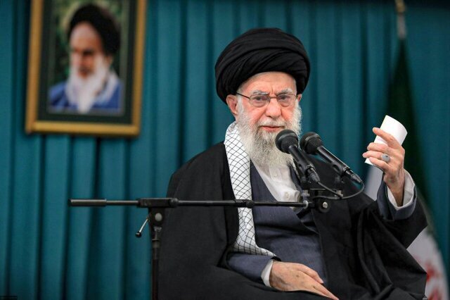 آمریکایی‌ها بدانند ملت ایران تسلیم‌شدنی نیست/هرگونه ورود نظامی آمریکا بدون تردید با صدمه جبران‌ناپذیر همراه خواهد بود