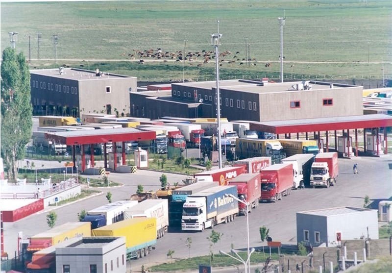 دوغارون فعالتر میشود؛ توافق برای تردد روزانه ۶۰۰ کامیون دوغارون فعالتر میشود؛ توافق برای تردد روزانه ۶۰۰ کامیون