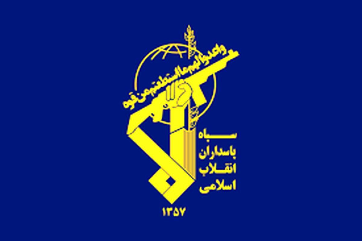 سپاه پاسداران بیانیه صادر کرد/ متجاوزان به این سرزمین، باید منتظر پاسخهایی پشیمانکننده باشند سپاه پاسداران بیانیه صادر کرد/ متجاوزان به این سرزمین، باید منتظر پاسخهایی پشیمانکننده باشند