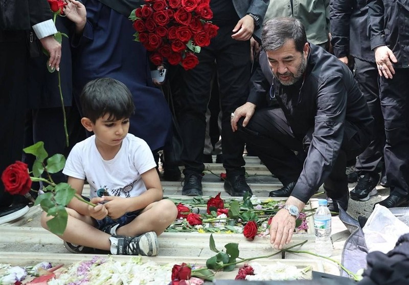 دنیامالی: باید در رویدادهای جهانی صدای رسای مردم غیرتمند باشیم/ جهان اسلام به ایران افتخار میکند دنیامالی: باید در رویدادهای جهانی صدای رسای مردم غیرتمند باشیم/ جهان اسلام به ایران افتخار میکند