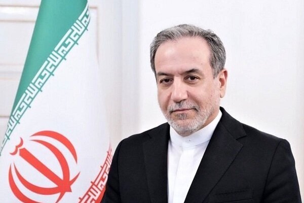 عراقچی: روسیه در جهت درست قوانین بین المللی قرار دارد عراقچی: روسیه در جهت درست قوانین بین المللی قرار دارد