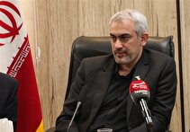 بازدید وزیر اقتصاد از نمایشگاه مبارزه با پولشویی