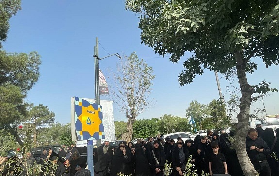 مراسم وداع با سرداران رشید اسلام در بهشت زهرای تهران مراسم وداع با سرداران رشید اسلام در بهشت زهرای تهران