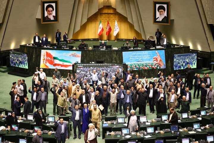 نبرد در میدان قانون/ نقش بی‌بدیل مجلس در جنگ ۱۲ روزه