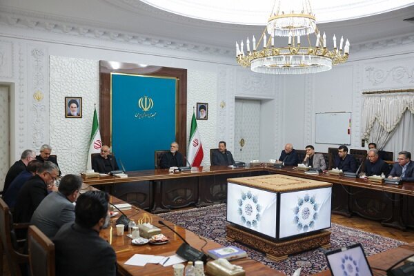 رسانه ملی و تریبون‌های رسمی در حفظ همبستگی دقت کنند/کوچک‌سازی دولت نیازمند کارکرد درست تشکل‌های اجتماعی است