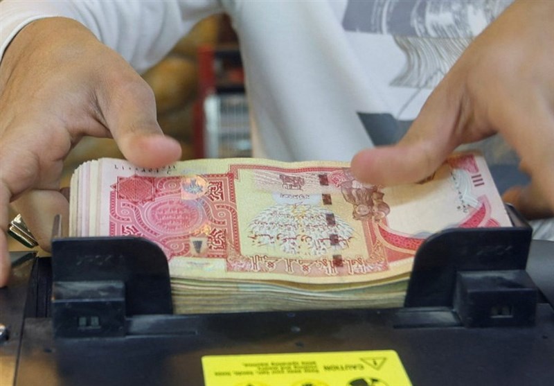قیمت روز ارز اربعین/ زائران برای دریافت ۲۰۰ هزار دینار باید حدود ۱۱ میلیون تومان بپردازند قیمت روز ارز اربعین/ زائران برای دریافت ۲۰۰ هزار دینار باید حدود ۱۱ میلیون تومان بپردازند