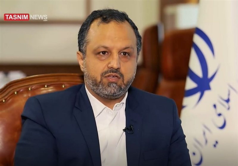هشدار خاندوزی درباره رکود تولید؛ بانک مرکزی از انقباض پولی دست بردارد