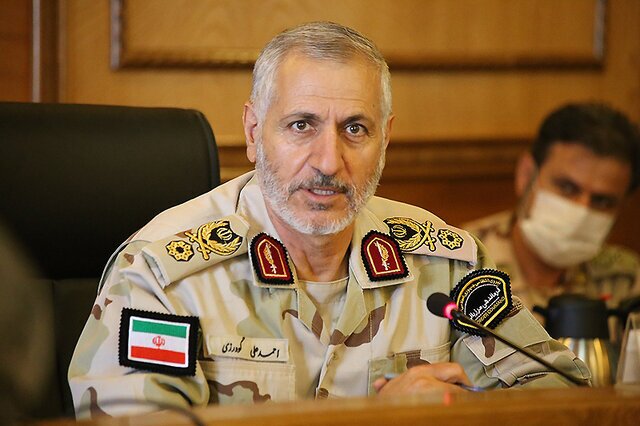 بازدید فرمانده مرزبانی فراجا از روند بازگشت زائران در پایانه مرزی خسروی/ آمادگی مرزبانان دو کشور ایران و عراق برای بازگشت زائران