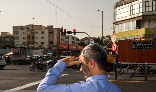 هشدار گرما برای تهران/ آغاز شهریور با ماندگاری هوای گرم