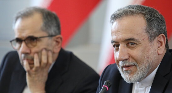 جنگ ۱۲ روزه یکی از نمونه‌های هماهنگی بین میدان و دیپلماسی بود/مقاومت نیروهای مسلح و مدیریت فوق العاده دولت دشمن را به عقب نشینی وادار کرد