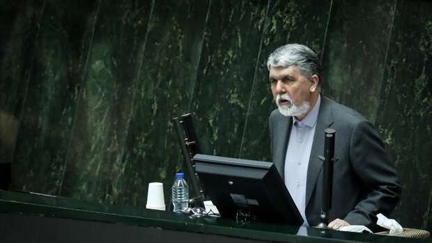 صالحی: صیانت از فرهنگ مستلزم تخصیص اعتبارات کافی است