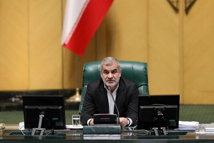 هر صدایی که در اختلافافکنی بلند شود صدای دشمن است/دشمن می داند که توان ملت بزرگ ایران که از آستین نیروهای مسلح مقتدر بیرون میآید، چقدر کوبنده است هر صدایی که در اختلافافکنی بلند شود صدای دشمن است/دشمن می داند که توان ملت بزرگ ایران که از آستین نیروهای مسلح مقتدر بیرون میآید، چقدر کوبنده است