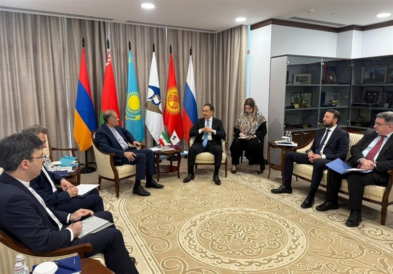 دبیرکل اتحادیه اوراسیا: جهان بزودی شاهد موفقیتهای جدید ایران خواهد بود دبیرکل اتحادیه اوراسیا: جهان بزودی شاهد موفقیتهای جدید ایران خواهد بود
