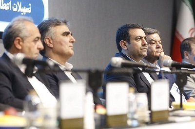 تاکید نجارزاده بر بهبود معیشت کارکنان بانکها تاکید نجارزاده بر بهبود معیشت کارکنان بانکها