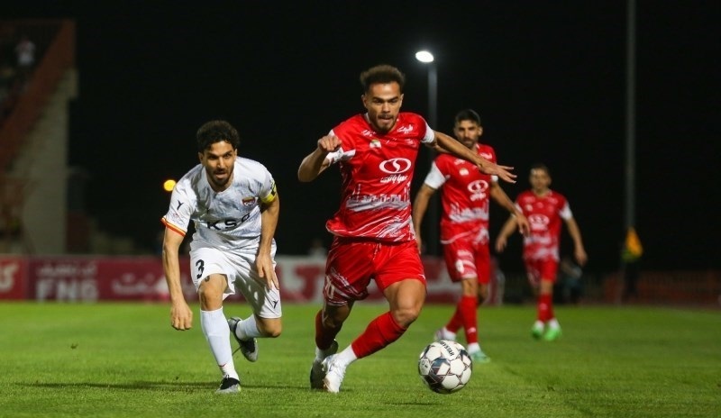 پرسپولیس - فولاد؛ تقابل یاران قدیمی با یک هدف مشترک/ نیمنگاه سرخها به صدر جدول پرسپولیس - فولاد؛ تقابل یاران قدیمی با یک هدف مشترک/ نیمنگاه سرخها به صدر جدول