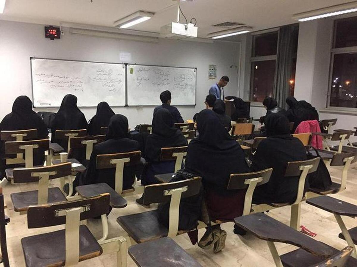 سیاست وزارت علوم برای بازگشایی دانشگاهها/آغاز سال تحصیلی نودانشجویان از هفته سوم مهر سیاست وزارت علوم برای بازگشایی دانشگاهها/آغاز سال تحصیلی نودانشجویان از هفته سوم مهر