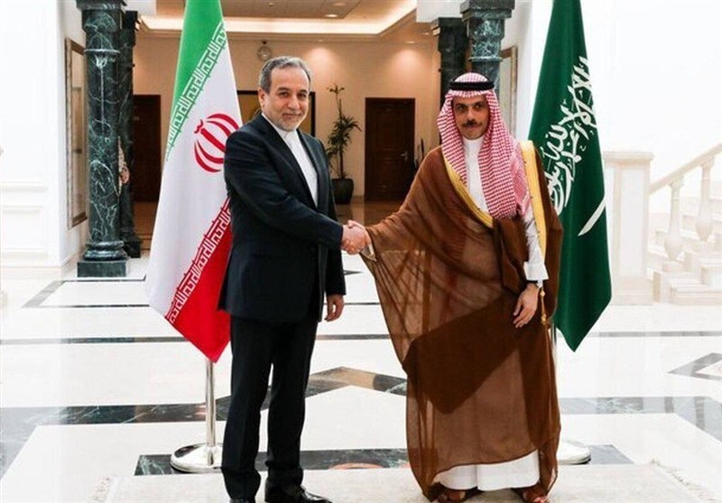 عراقچی روز ملی عربستان را به وزیر خارجه این کشور تبریک گفت عراقچی روز ملی عربستان را به وزیر خارجه این کشور تبریک گفت