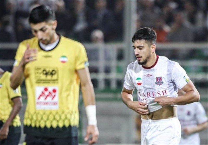 توافق مدافع فصل گذشته نساجی با شباب الاهلی توافق مدافع فصل گذشته نساجی با شباب الاهلی