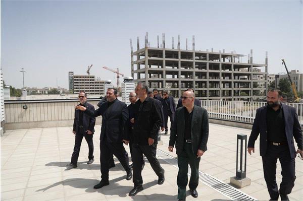 بازدید رئیس کمیسیون عمران مجلس و معاون حقوقی و امور مجلس وزیر اقتصاد از مگاپروژه برجهای مسکونی فردوسی مشهد/مدیرعامل ثمسکن: آمادگی داریم پروژههای خود را با ضمانت ۱۰ ساله ارائه کنیم بازدید رئیس کمیسیون عمران مجلس و معاون حقوقی و امور مجلس وزیر اقتصاد از مگاپروژه برجهای مسکونی فردوسی مشهد/مدیرعامل ثمسکن: آمادگی داریم پروژههای خود را با ضمانت ۱۰ ساله ارائه کنیم