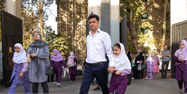 باز آمد بوی ماه مدرسه/ راهی شدن بیش از ۱۷ میلیون دانش‌آموز و معلم به مدارس
