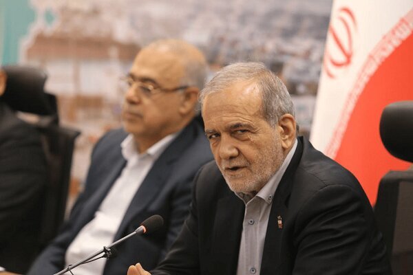 پزشکیان: صرفه‌جویی ۱۰ درصدی هزینه‌ها معادل ۱۸ میلیارد دلار است/مسئولان نباید منتظر دولت برای تأمین اعتبار باشند