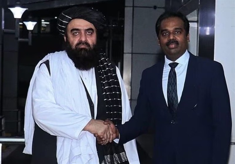 هندوستان تایمز: برای وزیر خارجه طالبان در هند، تشریفات کامل دیپلماتیک برگزار شد هندوستان تایمز: برای وزیر خارجه طالبان در هند، تشریفات کامل دیپلماتیک برگزار شد