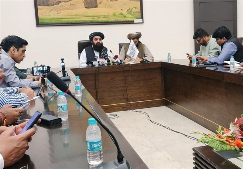 وزیر خارجه طالبان در هند: تجارت دو کشور باید از مسیر چابهار حمایت شود وزیر خارجه طالبان در هند: تجارت دو کشور باید از مسیر چابهار حمایت شود