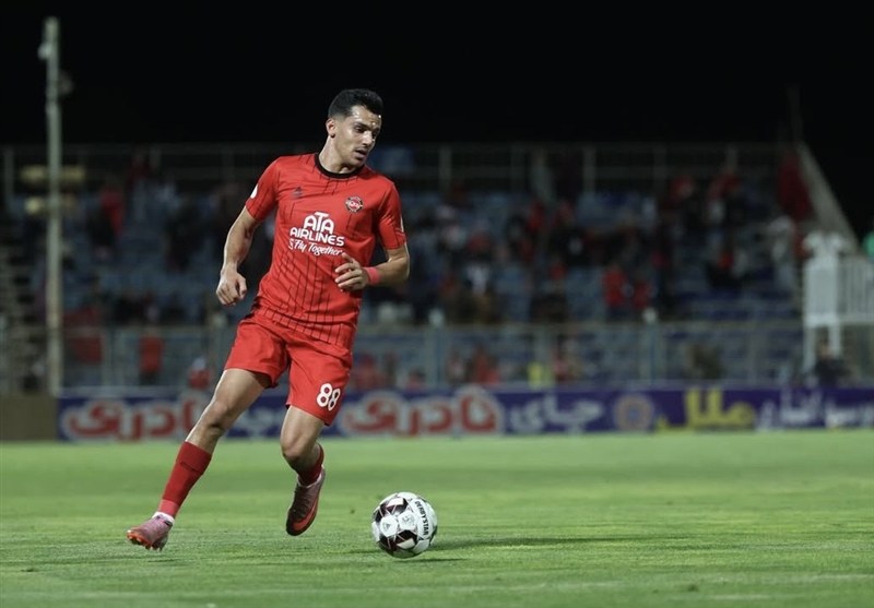 زائر کاظمینی: بازیکنِ معرفی شده نیستم و با نظر اسکوچیچ به تراکتور آمدم زائر کاظمینی: بازیکنِ معرفی شده نیستم و با نظر اسکوچیچ به تراکتور آمدم