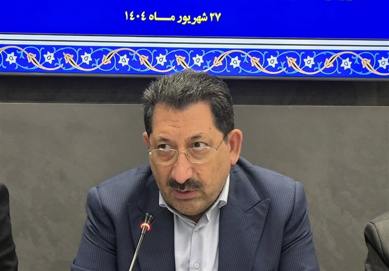 وزیر صمت: هیچ سازمانی نباید در وظایف اصناف دخالت کند وزیر صمت: هیچ سازمانی نباید در وظایف اصناف دخالت کند