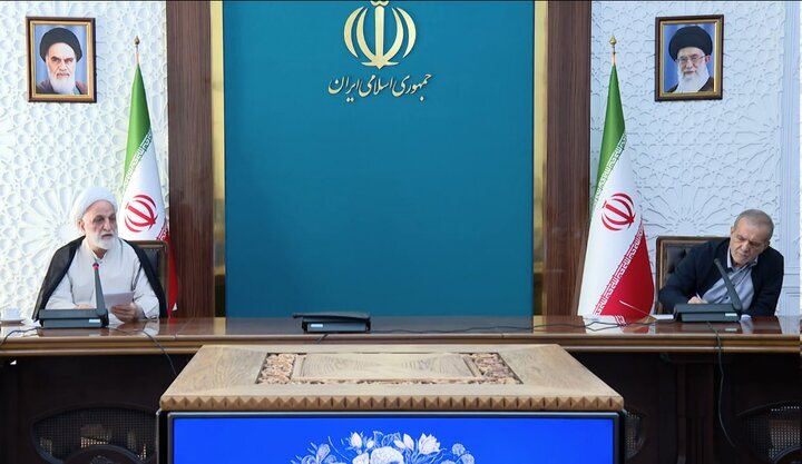 فساد را از خطا تفکیک میکنیم/ باید به افزایش قدرت خرید خانوار توجه ویژه داشته باشیم فساد را از خطا تفکیک میکنیم/ باید به افزایش قدرت خرید خانوار توجه ویژه داشته باشیم