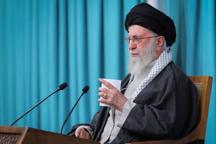 طرف مقابل ما در همه‌چیز خلف وعده می‌کند/ما تسلیم نشدیم و نخواهیم شد