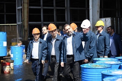 بازدید مدیرعامل تاپیکو از شرکت نفت ایرانول / تأکید شهیدی‌پور بر توسعه صادرات و نوآوری